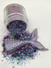Load image into Gallery viewer, Angler Fish Chromeleon Flakes