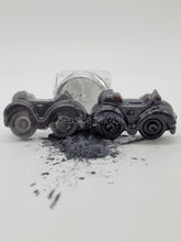 Load image into Gallery viewer, Dark Grey Mirror Chrome Mica Pigment
