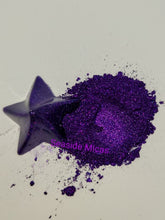 Load image into Gallery viewer, Amethyst Mirror Chrome