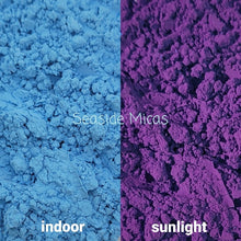 Load image into Gallery viewer, UV Sunlight Activated Blue to Purple